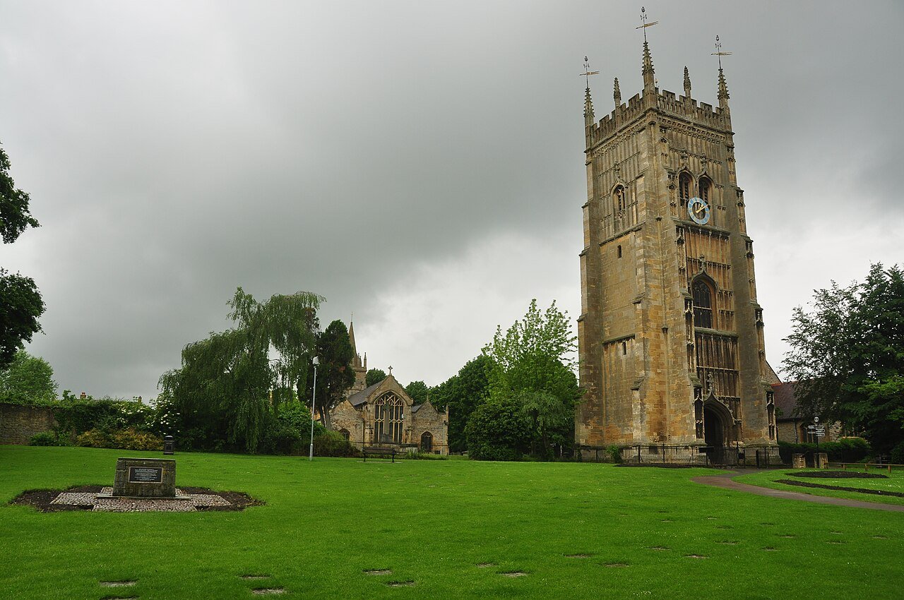 Contact Evesham Abbey bell tower and surrounding gardens